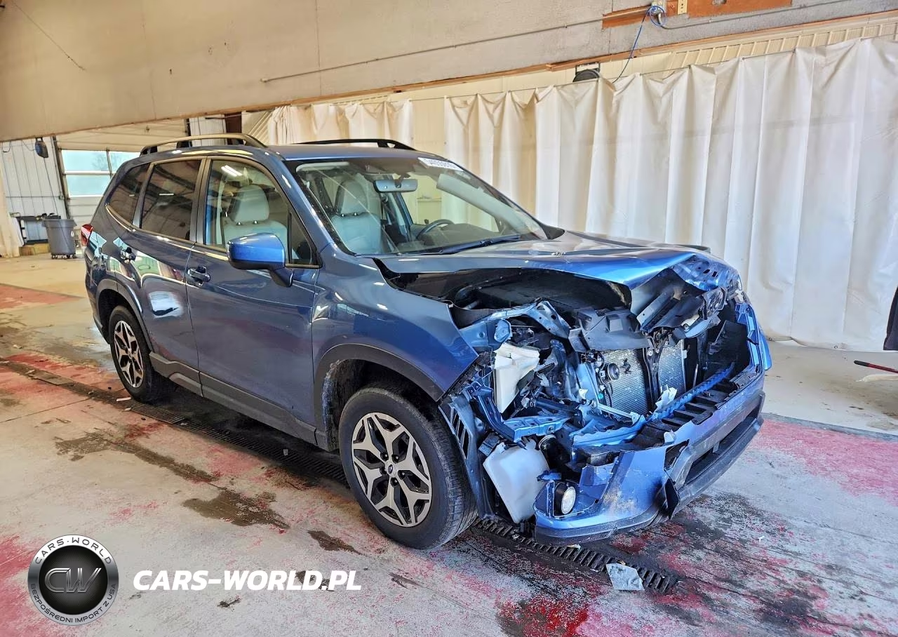 2024 Subaru Forester Premium VIN:JF2SKADC7RH489848 - 4