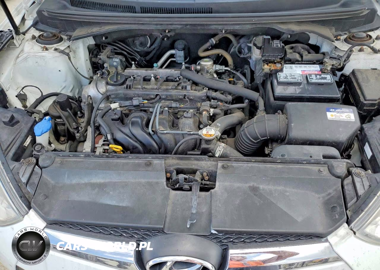2017 Hyundai Veloster Base VIN:KMHTC6AD0HU308522 - 11