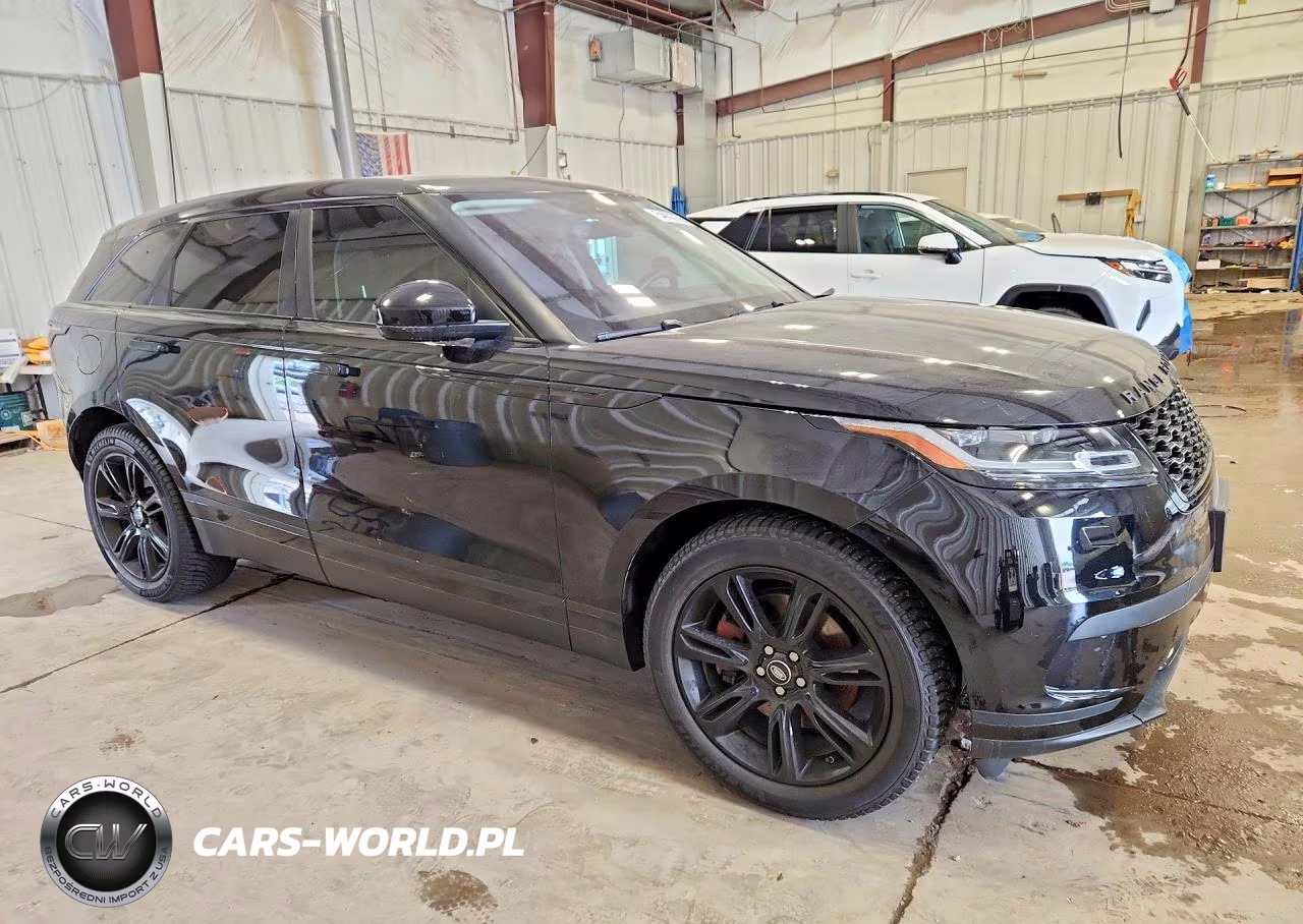 2018 Land Rover Range Rover Velar S VIN:SALYB2RV2JA748261 - 4