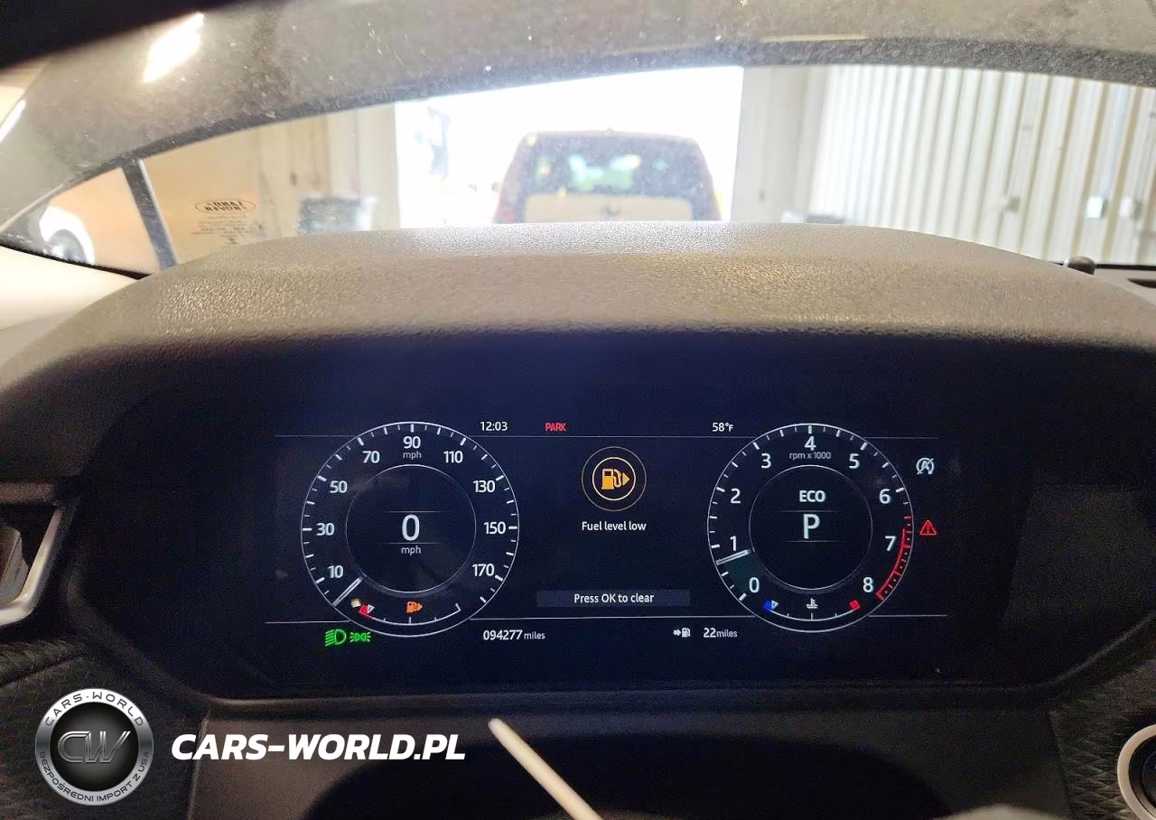 2018 Land Rover Range Rover Velar S VIN:SALYB2RV2JA748261 - 9