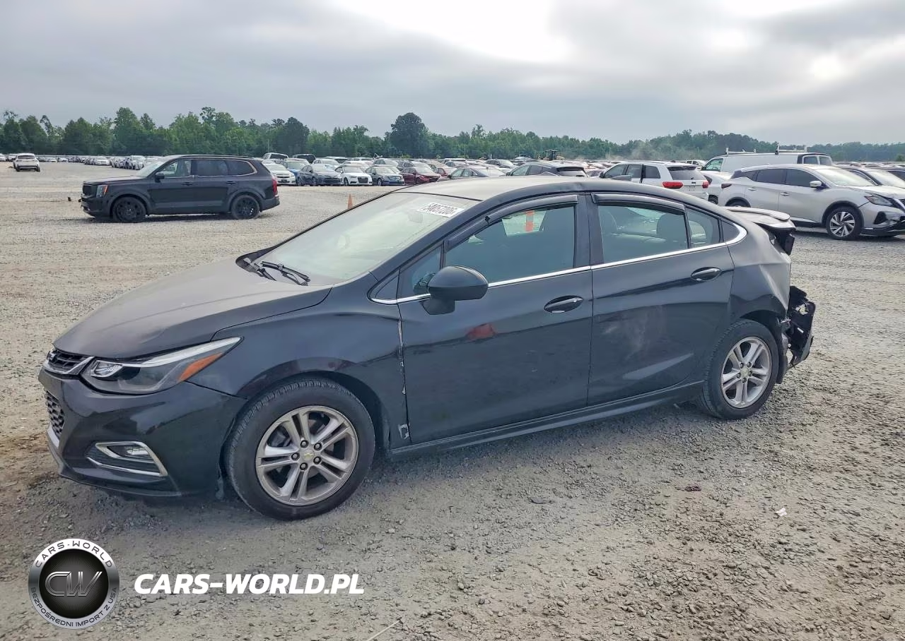 2018 Chevrolet Cruze Lt – zdjęcie 1 z 12