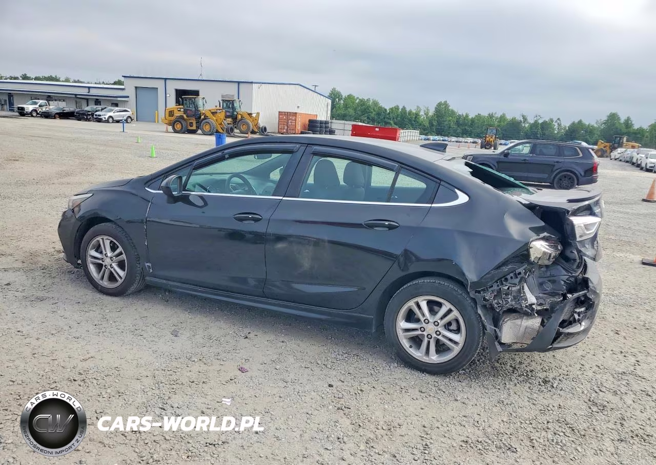 2018 Chevrolet Cruze Lt VIN:1G1BE5SM0J7142552 - 2
