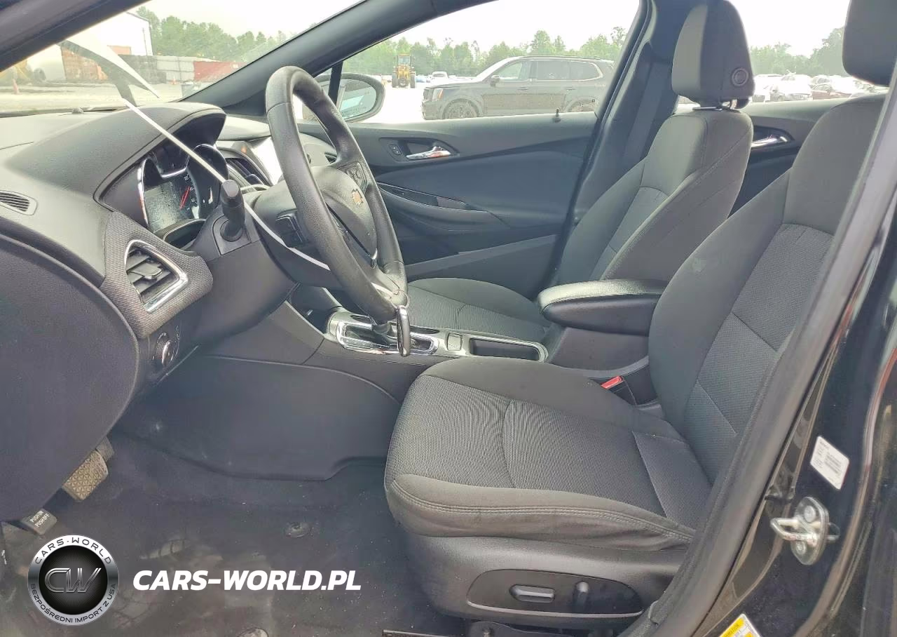2018 Chevrolet Cruze Lt VIN:1G1BE5SM0J7142552 - 7