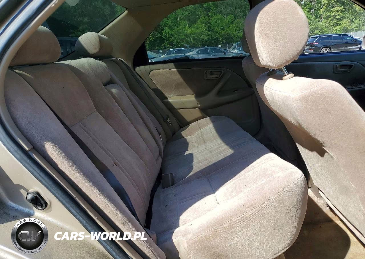 1998 Toyota Camry Le VIN:JT2BG22K8W0216890 - 10