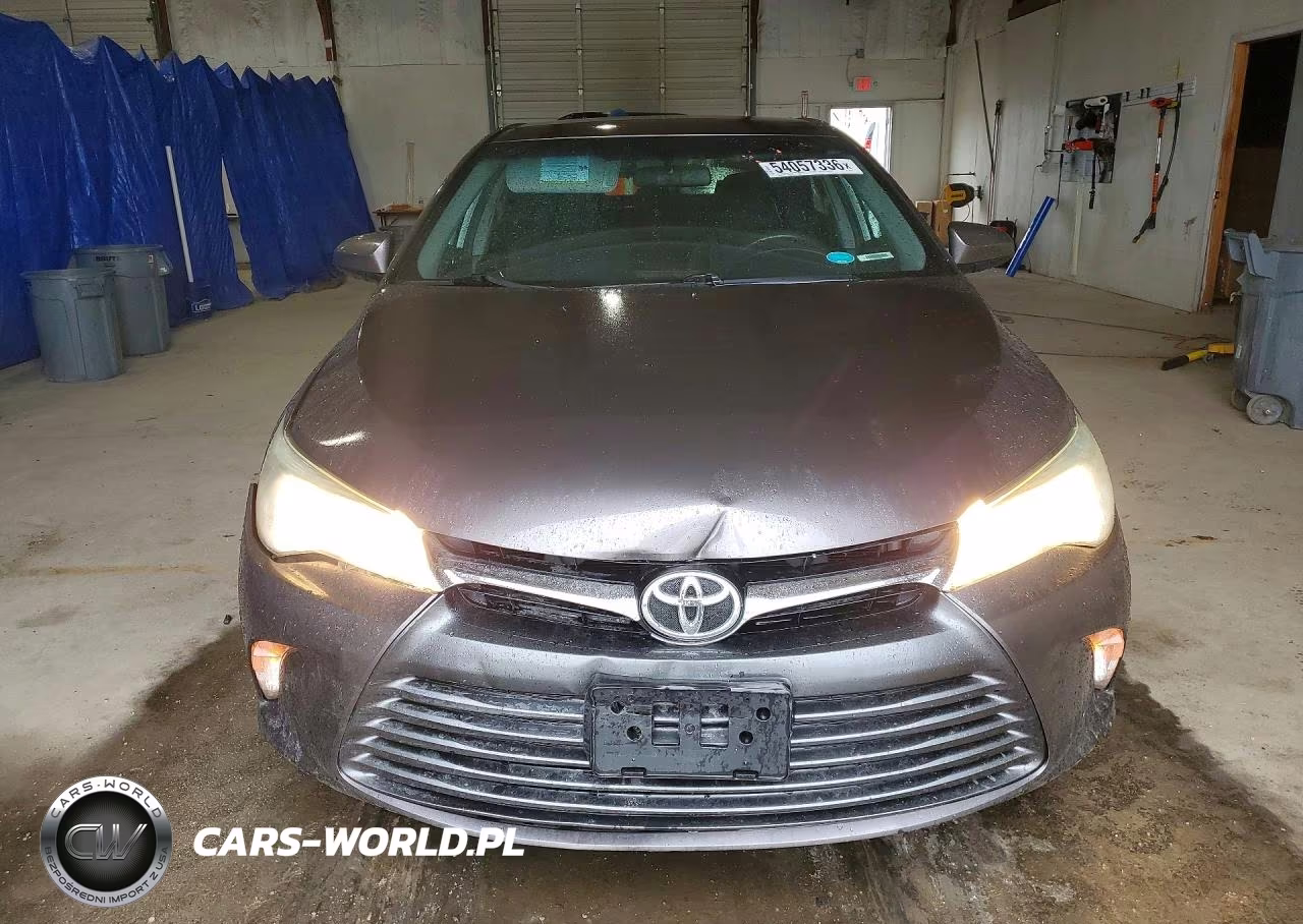 2015 Toyota Camry VIN:4T1BF1FK8FU947953 - 5