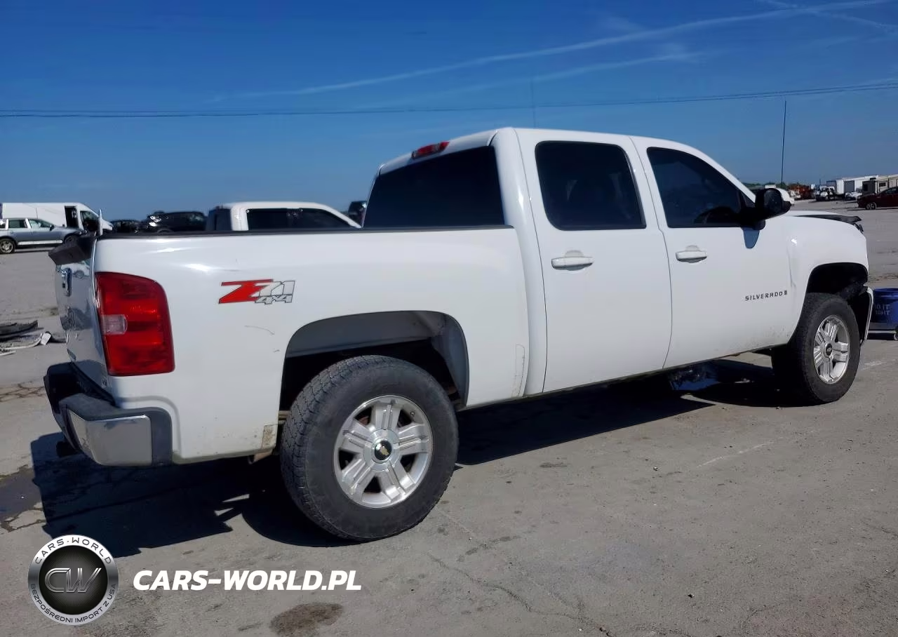 2008 Chevrolet Silverado K1500 VIN:2GCEK13M781234494 - 3
