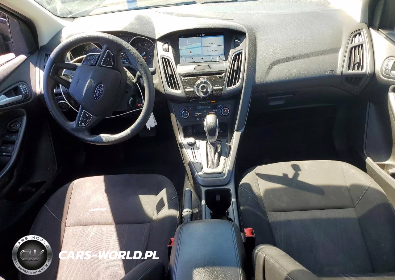 2017 Ford Focus Sel VIN:1FADP3H22HL324250 - 8