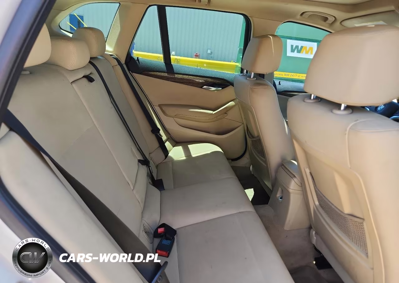 2013 BMW X1 xDrive28I VIN:WBAVL1C50DVR87764 - 11