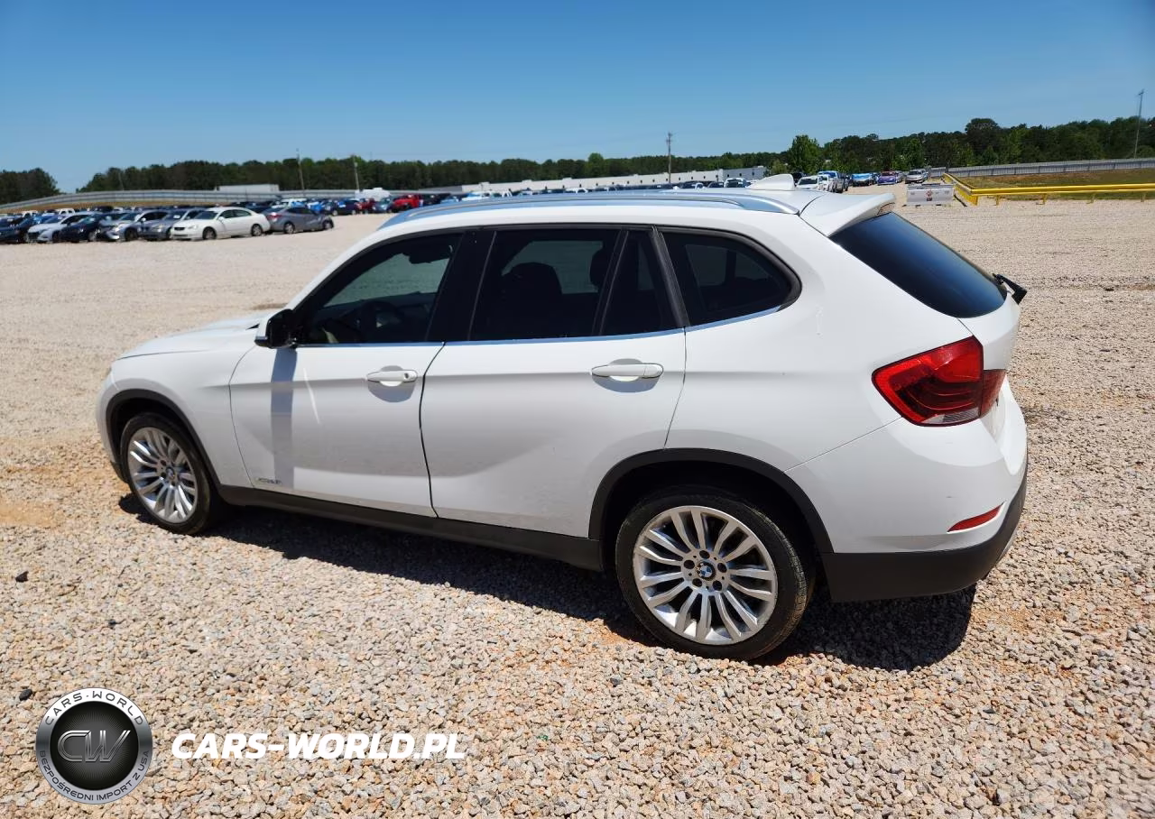 2013 BMW X1 xDrive28I VIN:WBAVL1C50DVR87764 - 2