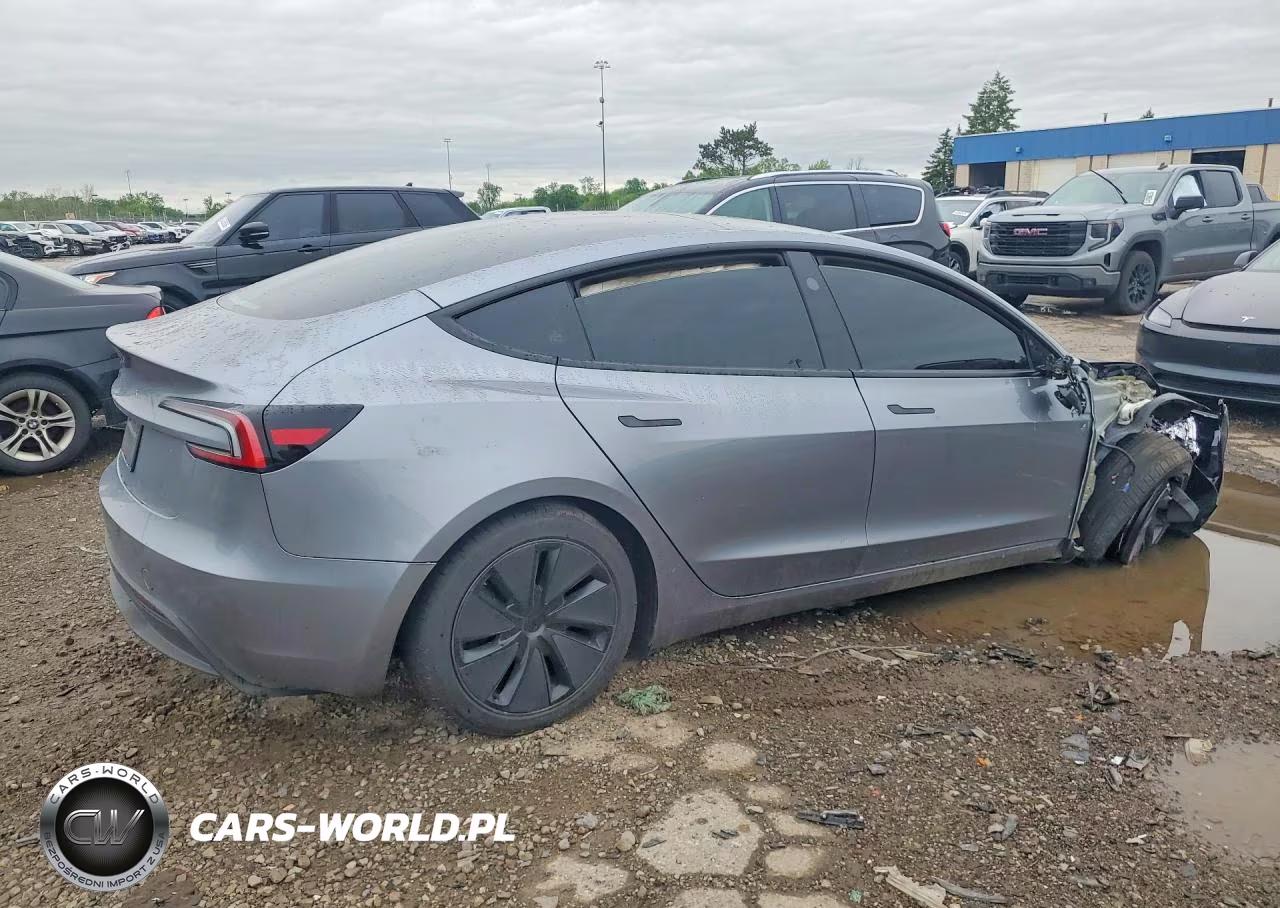2025 Tesla Model 3 VIN:5YJ3E1EA8SF056374 - 3