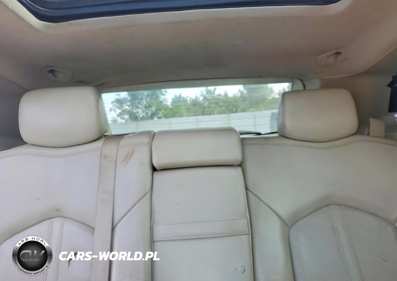 2011 Cadillac Srx Premium Collection VIN:3GYFNCEY4BS619993 - 10