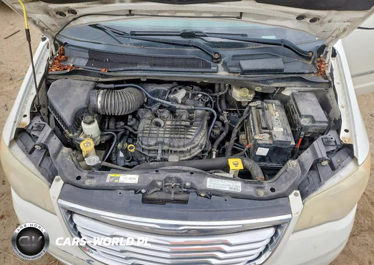 2013 Chrysler Town & Country Touring VIN:2C4RC1BG5DR588309 - 12