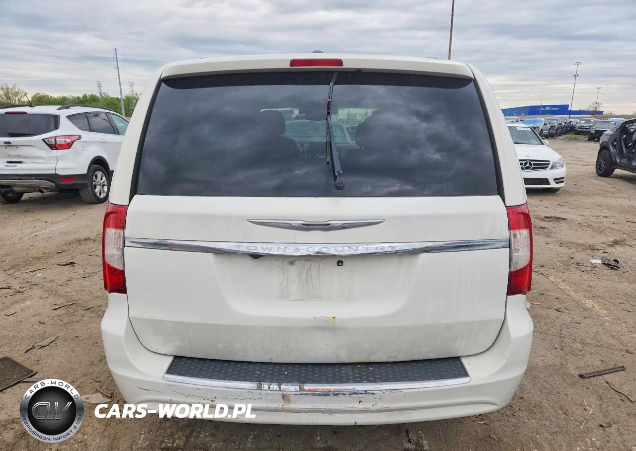 2013 Chrysler Town & Country Touring VIN:2C4RC1BG5DR588309 - 6