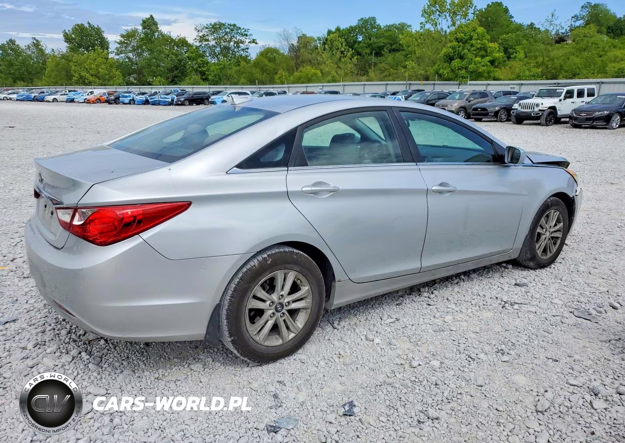 2012 Hyundai Sonata Gls VIN:5NPEB4AC4CH313317 - 3