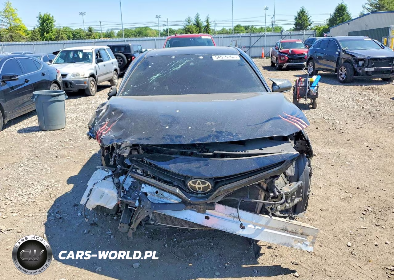2018 Toyota Camry Se VIN:4T1B11HK5JU152251 - 5