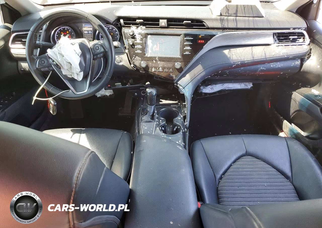 2018 Toyota Camry Se VIN:4T1B11HK5JU152251 - 8