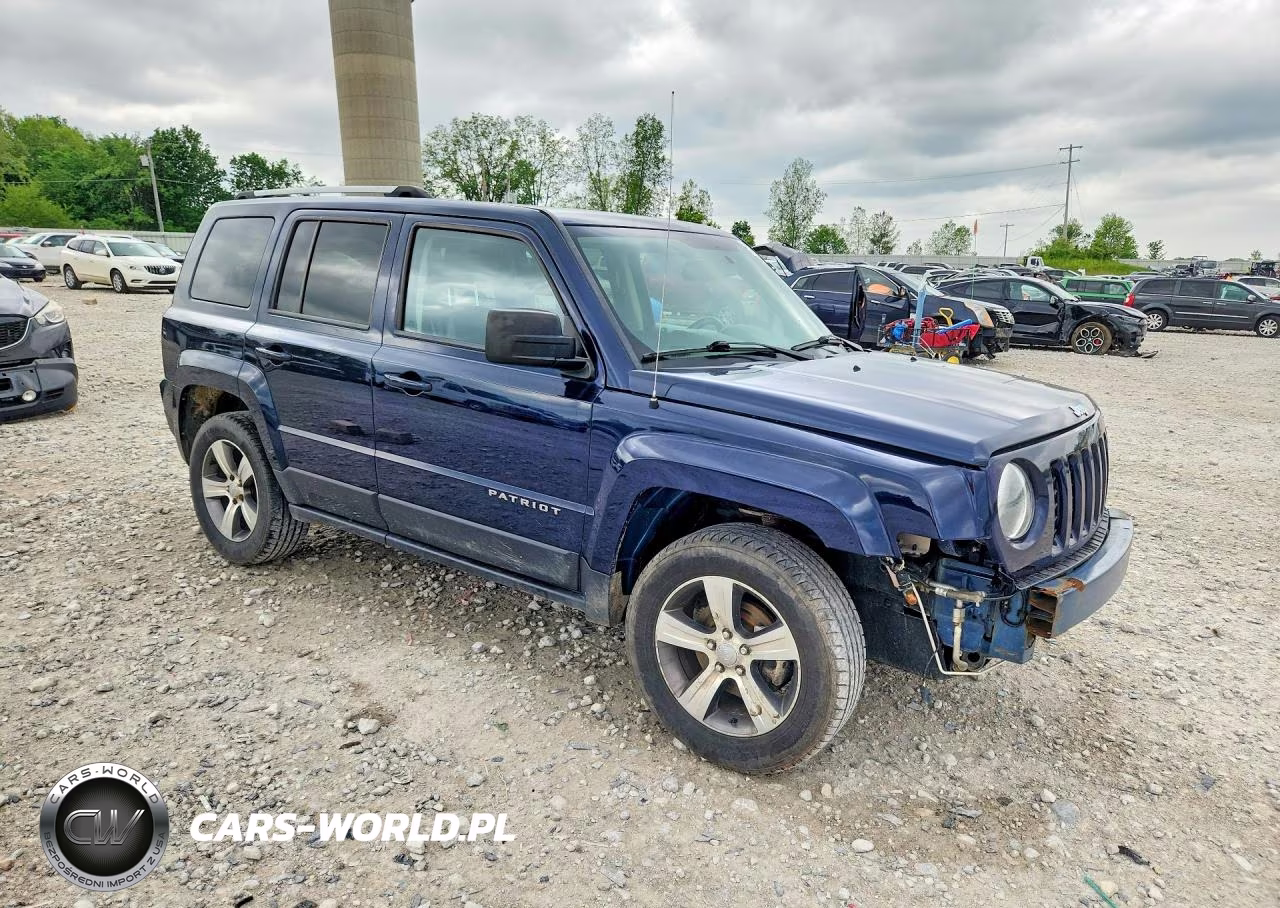 2017 Jeep Patriot Latitude VIN:1C4NJRFBXHD133711 - 4