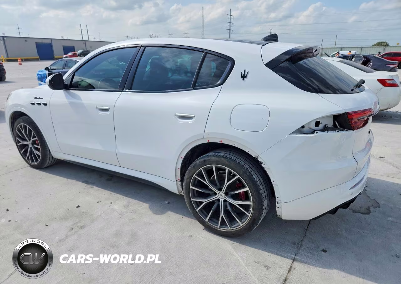 2023 Maserati Grecale Modena VIN:ZN682AVM0P7427399 - 2