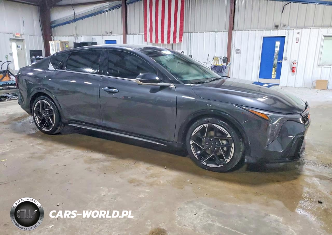 2025 Kia K4 Gt Line VIN:3KPFW4DE6SE036517 - 4