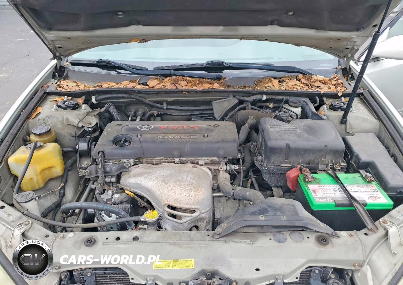 2004 Toyota Camry Le VIN:JTDBE32K640272195 - 11