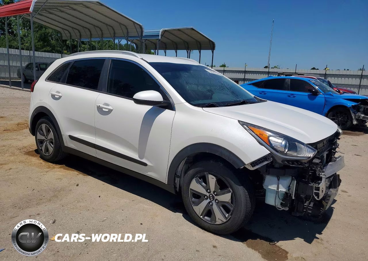2017 Kia Niro Lx VIN:KNDCB3LC7H5066090 - 4