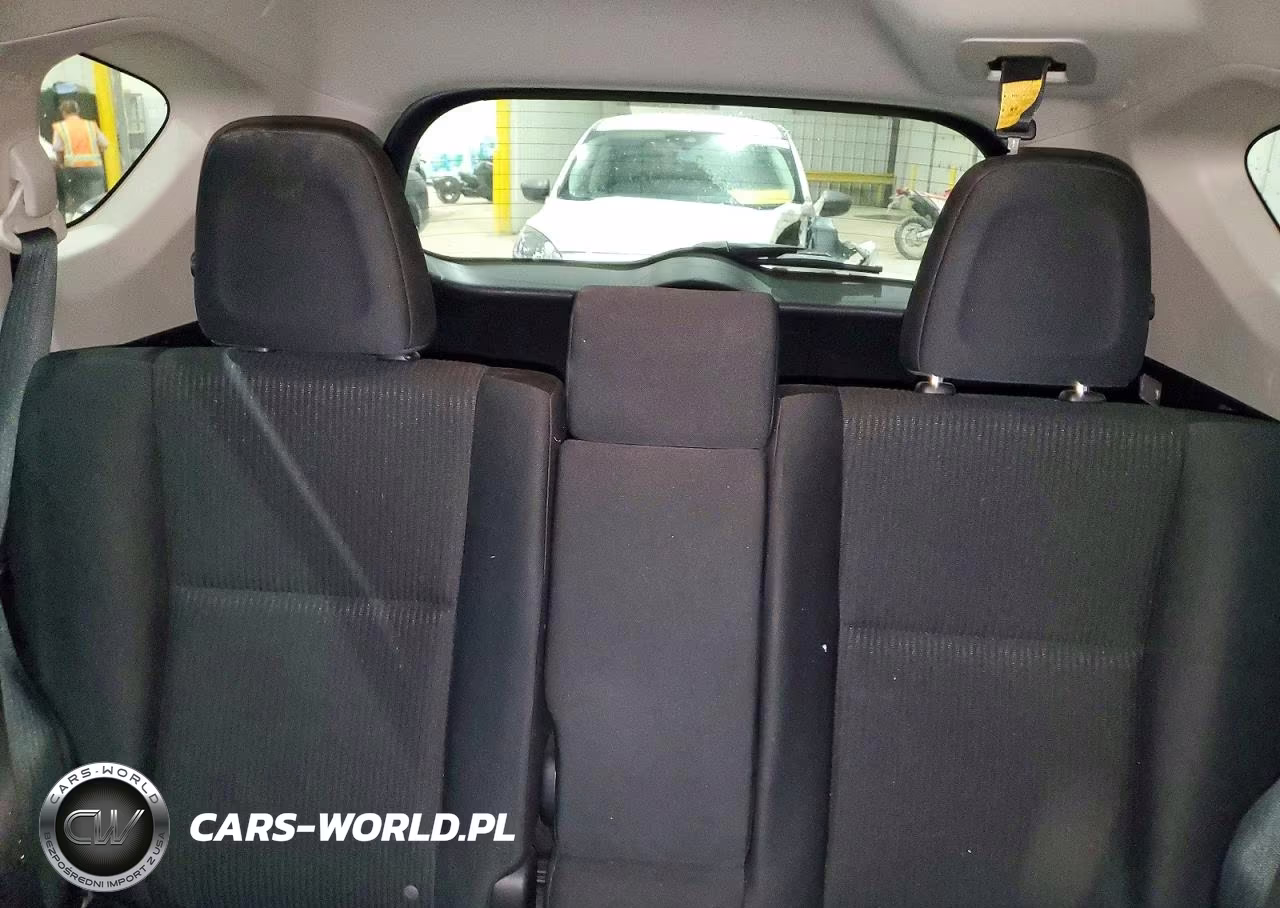 2018 Toyota Rav4 Le VIN:JTMZFREV2JJ749473 - 10
