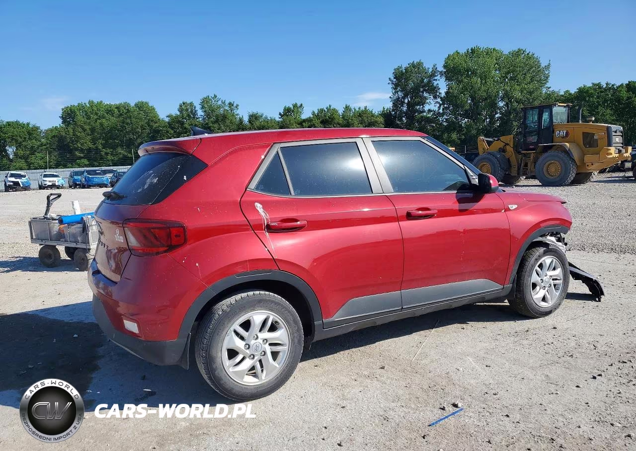 2021 Hyundai Venue Se VIN:KMHRB8A38MU125962 - 3