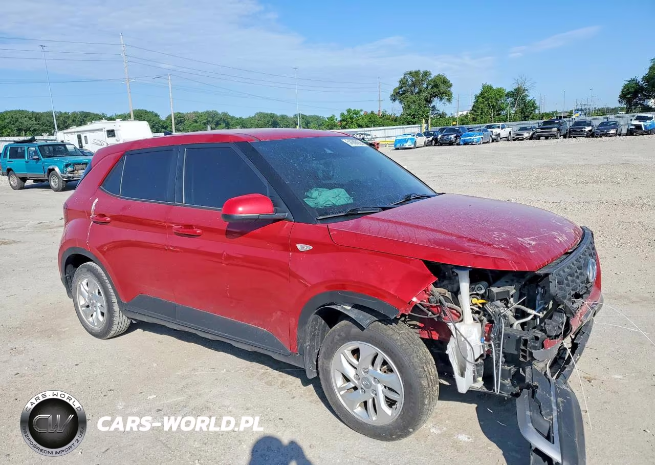 2021 Hyundai Venue Se VIN:KMHRB8A38MU125962 - 4