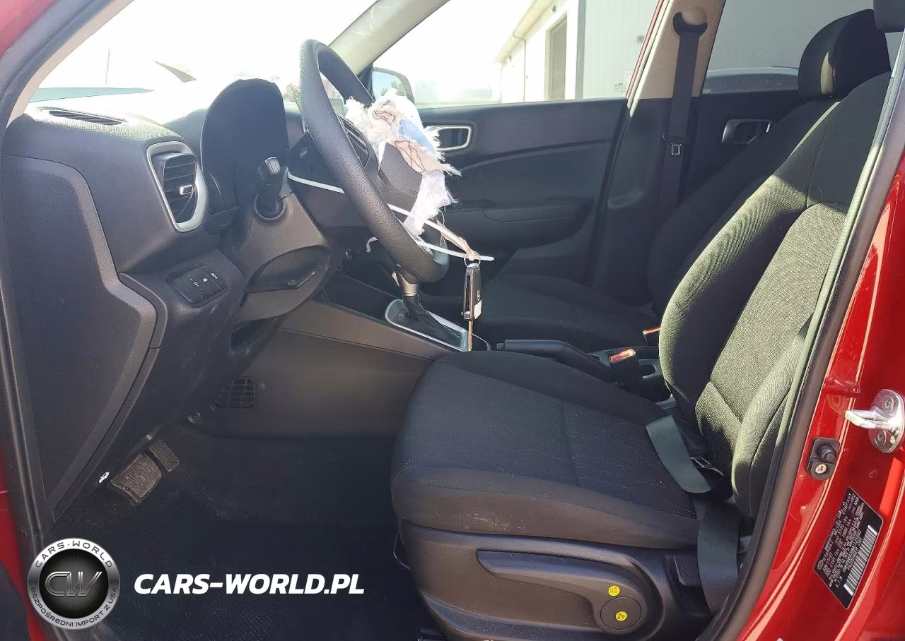 2021 Hyundai Venue Se VIN:KMHRB8A38MU125962 - 7