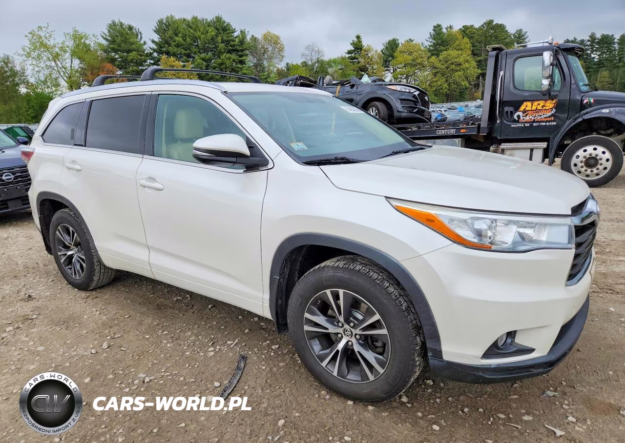 2016 Toyota Highlander Xle VIN:5TDJKRFH9GS254121 - 4