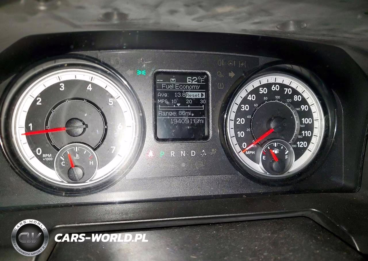 2021 Ram 1500 Classic Tradesman VIN:1C6RR6FG9MS503726 - 9