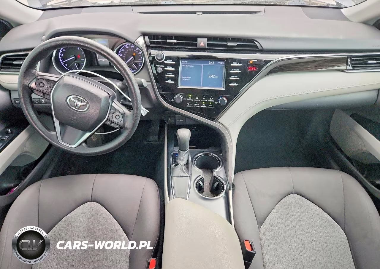 2019 Toyota Camry Le VIN:4T1B11HK5KU721097 - 8