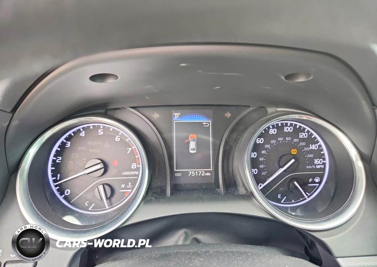 2019 Toyota Camry Le VIN:4T1B11HK5KU721097 - 9