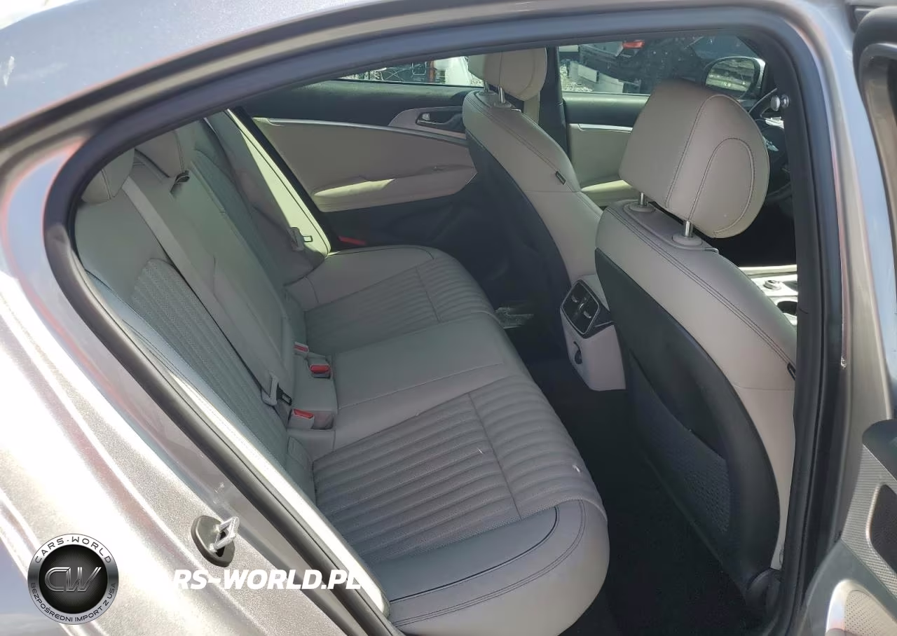 2022 Genesis G70 2.0T VIN:KMTG34TA2NU098046 - 10
