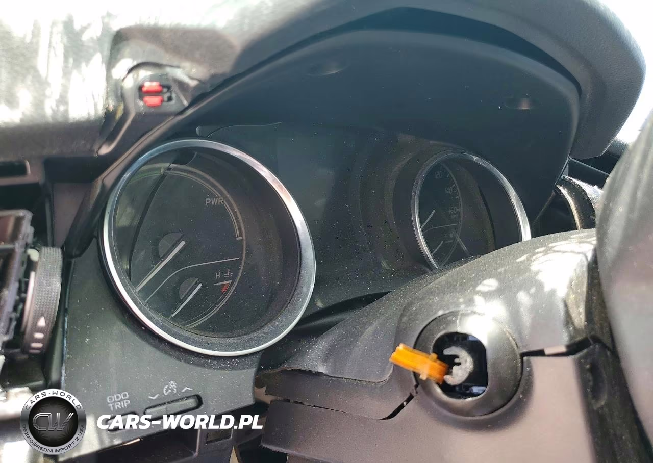 2020 Toyota Camry Le VIN:4T1C31AK7LU019664 - 9
