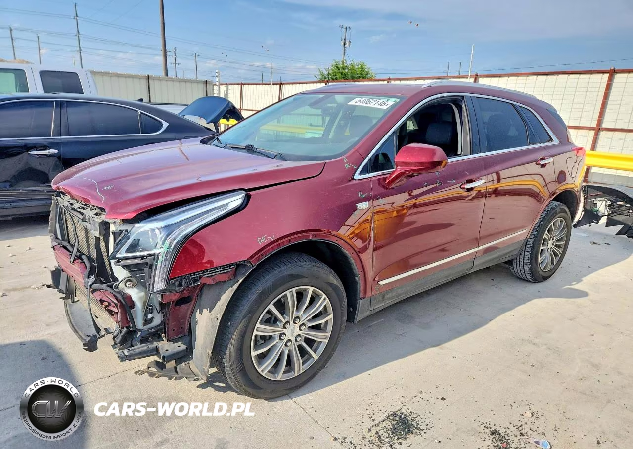 2017 Cadillac Xt5 Luxury – zdjęcie 1 z 13