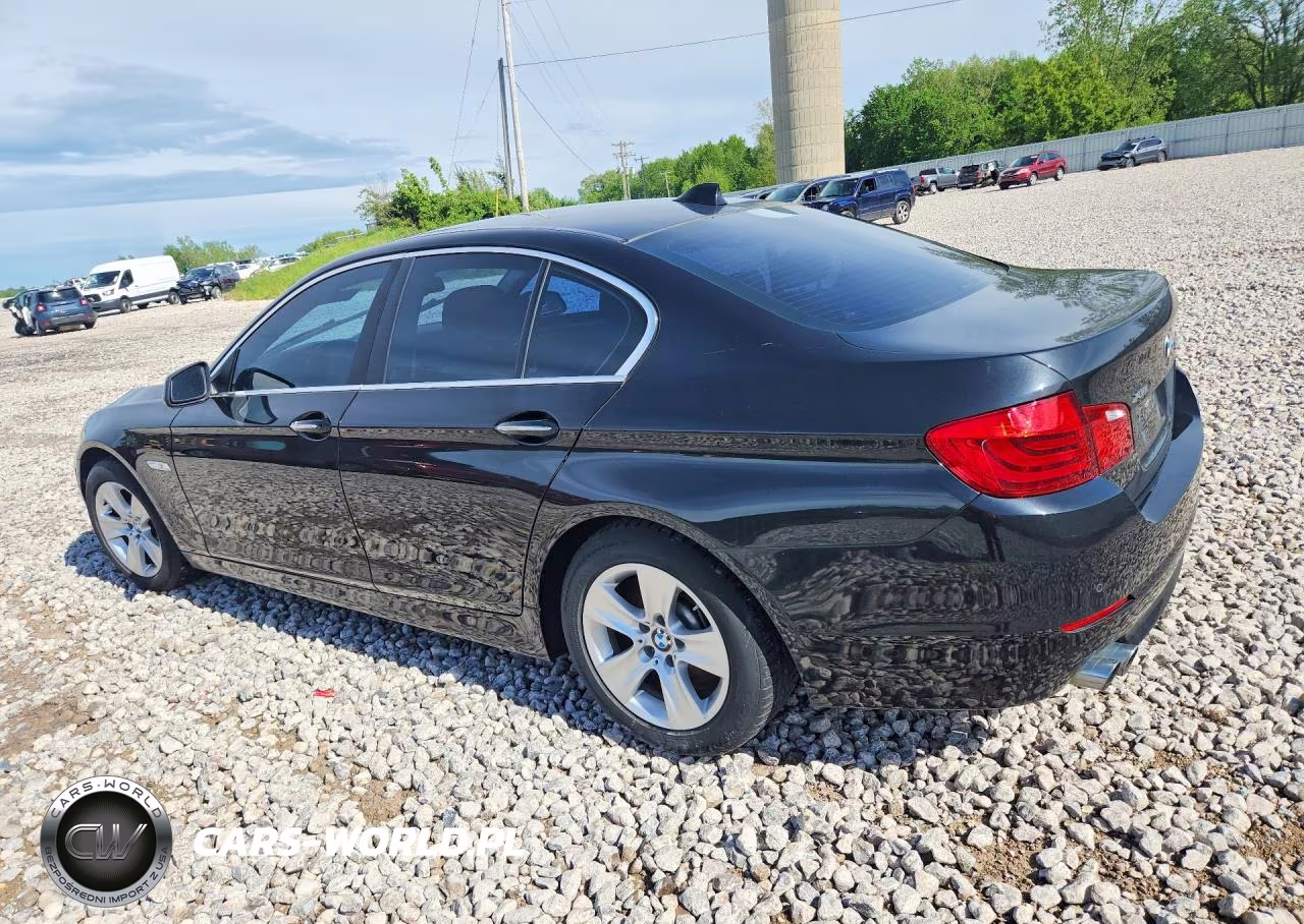 2013 BMW 528 Xi VIN:WBAXH5C55DDW13013 - 2