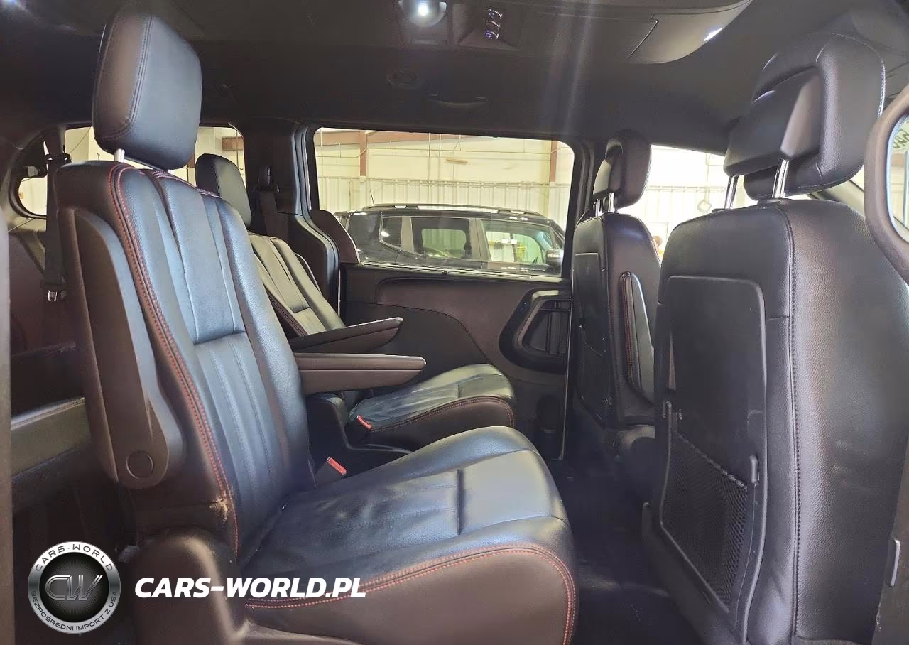 2019 Dodge Grand Caravan Gt VIN:2C4RDGEG3KR606363 - 10