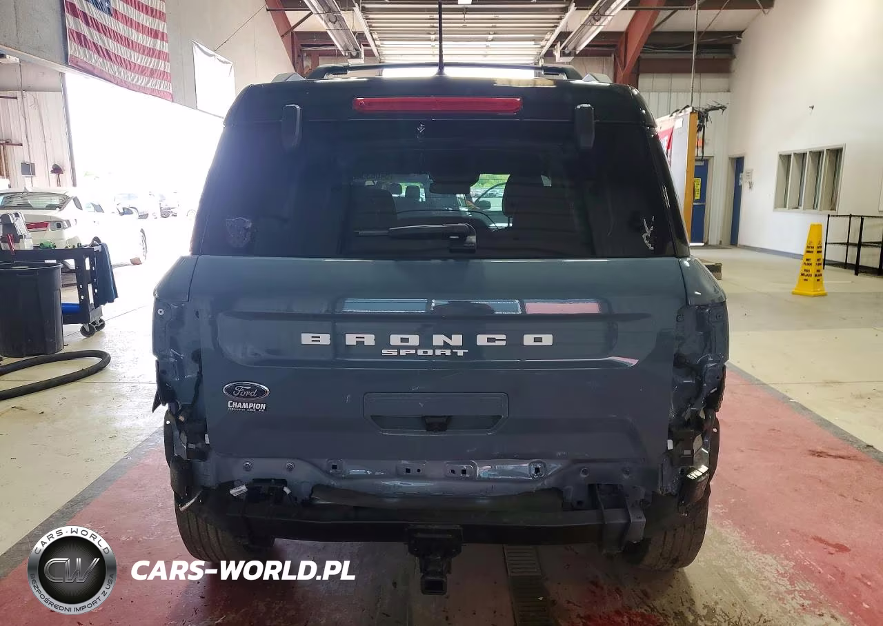 2022 Ford Bronco Sport Outer Banks VIN:3FMCR9C61NRD00530 - 6