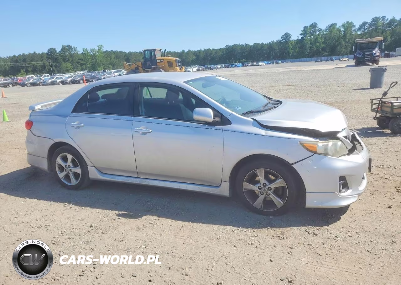 2012 Toyota Corolla S VIN:2T1BU4EE0CC863349 - 4