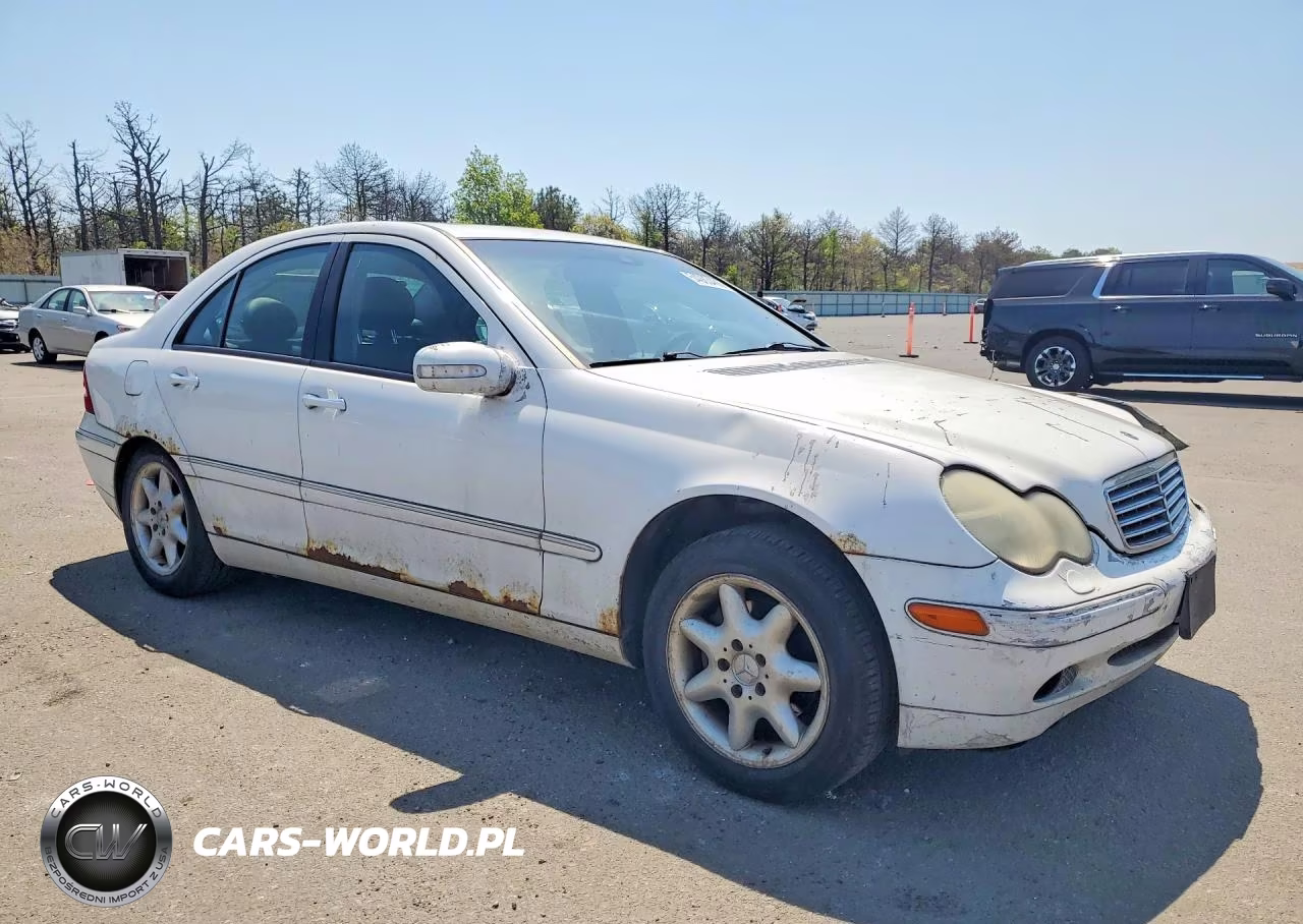 2001 Mercedes-Benz C 240 VIN:WDBRF61JX1F080548 - 4