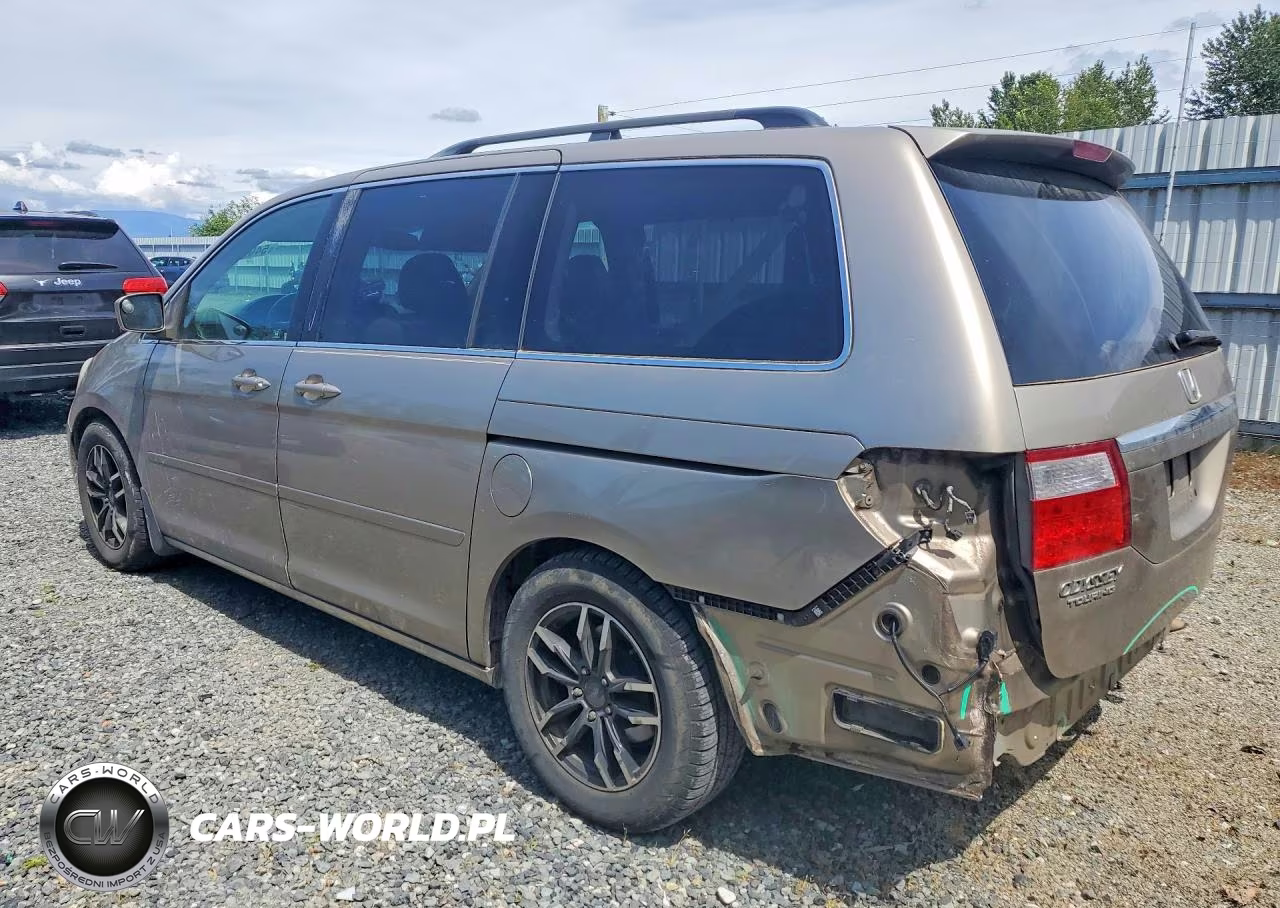 2005 Honda Odyssey Touring VIN:5FNRL38825B078458 - 2