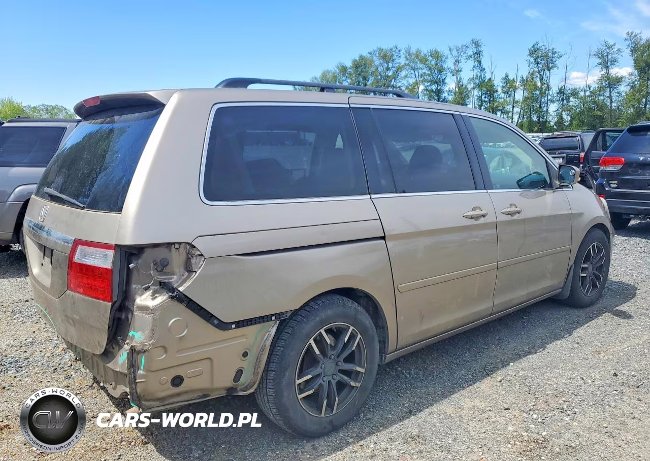 2005 Honda Odyssey Touring VIN:5FNRL38825B078458 - 3
