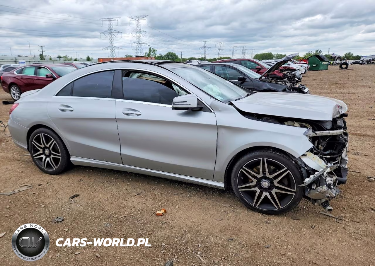 2014 Mercedes-Benz Cla 250 VIN:WDDSJ4EB6EN099690 - 4