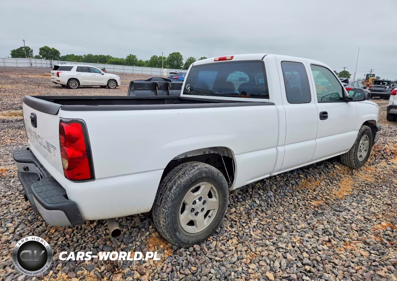 2006 Chevrolet Silverado C1500 VIN:1GCEC19V06Z220275 - 3