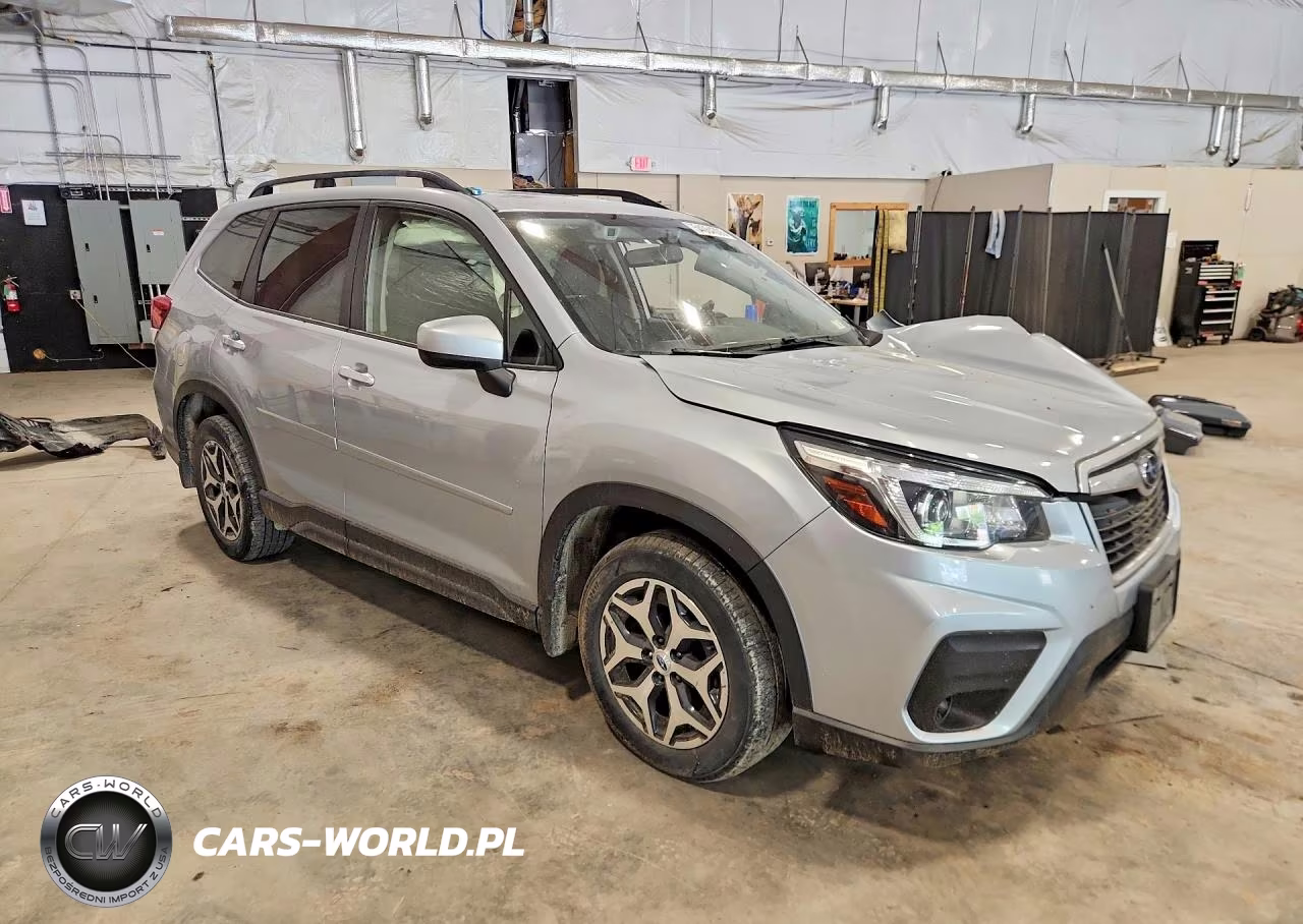 2020 Subaru Forester Premium VIN:JF2SKAJC7LH474195 - 4