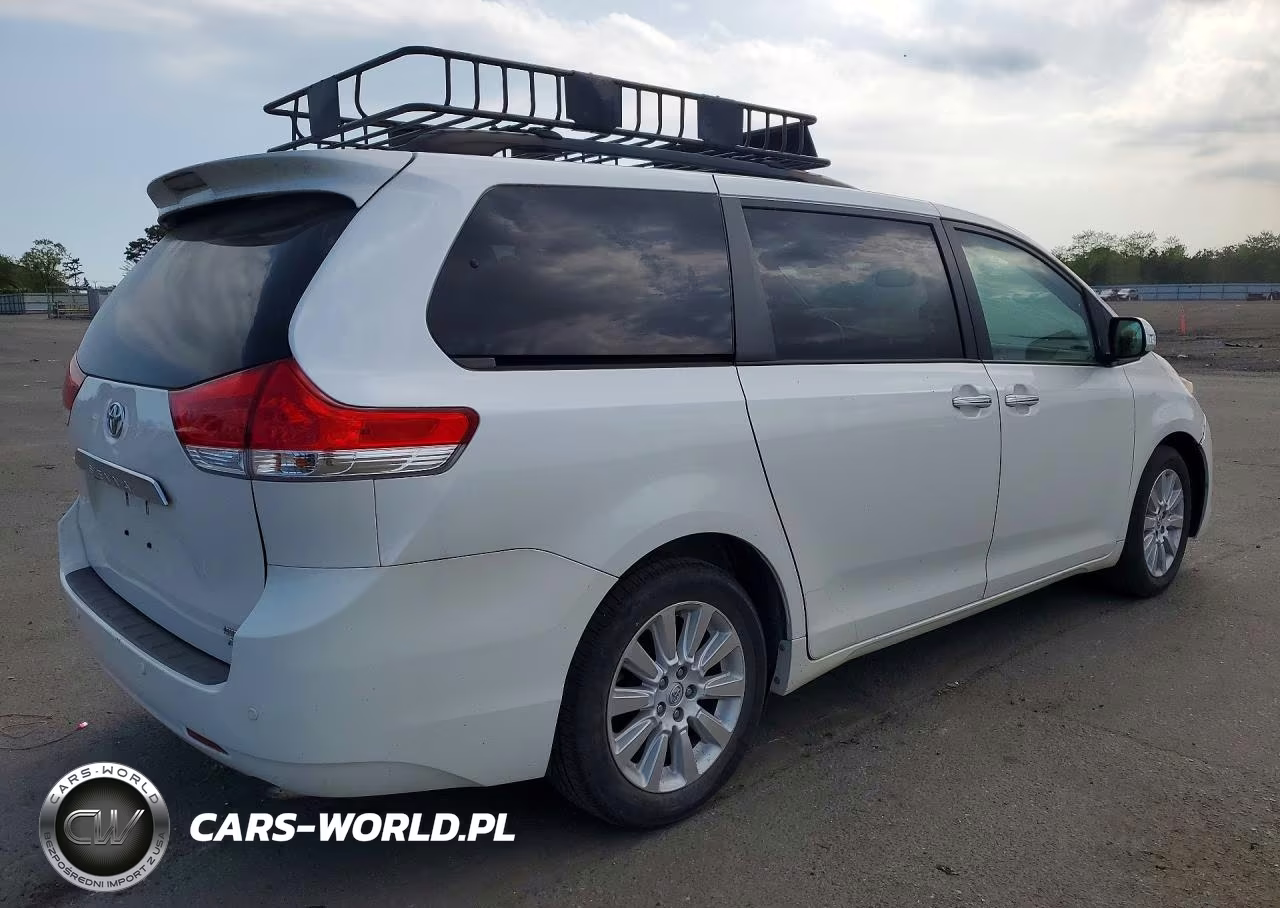 2013 Toyota Sienna Xle VIN:5TDDK3DC7DS050785 - 3