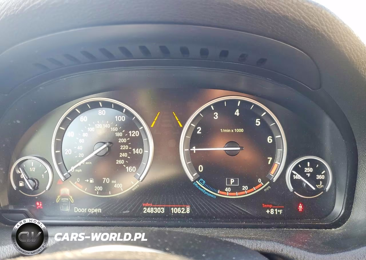 2017 BMW X3 xDrive28I VIN:5UXWX9C33H0T21993 - 9