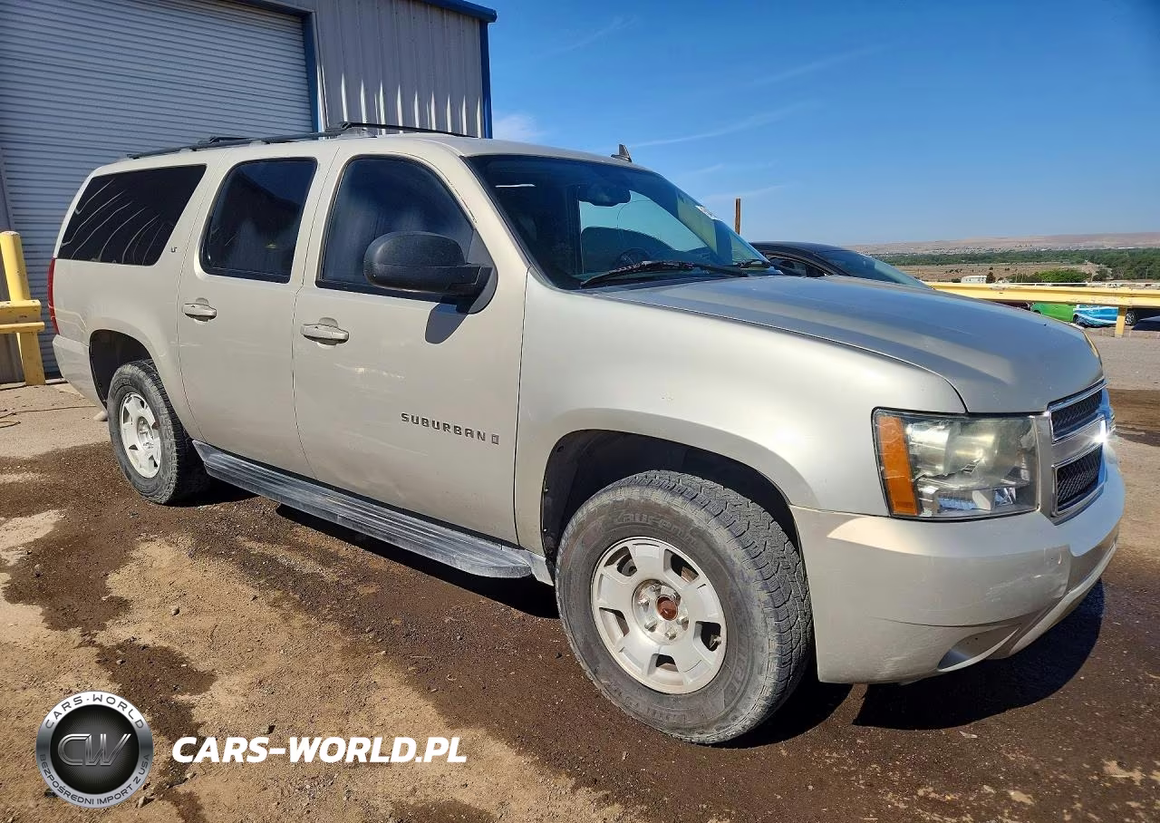2007 Chevrolet Suburban C1500 VIN:1GNFC16J57J191191 - 4
