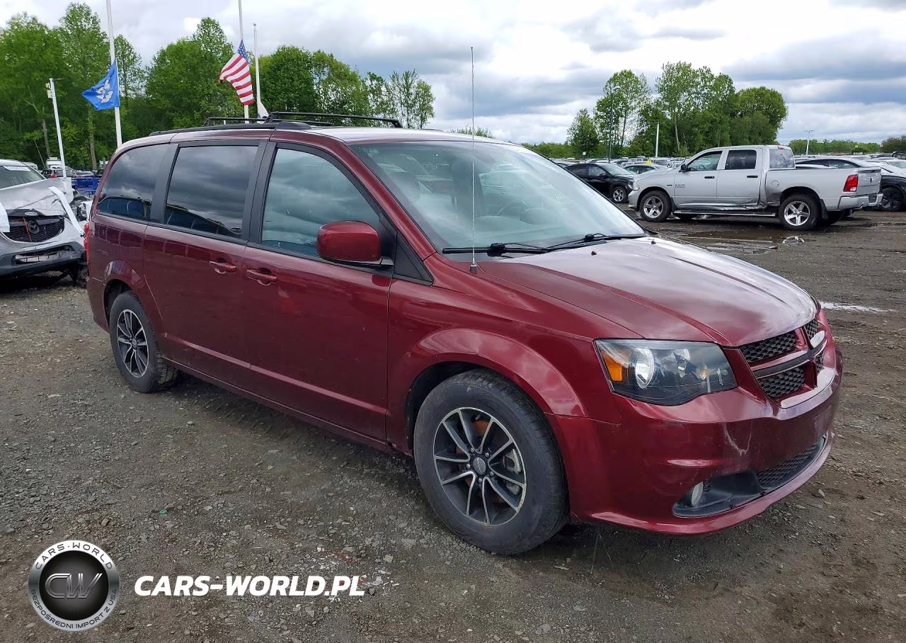 2018 Dodge Grand Caravan Gt VIN:2C4RDGEG0JR346373 - 4